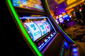 Tampilan meja Casino Hold'em live di platform olx128 dengan dealer profesional